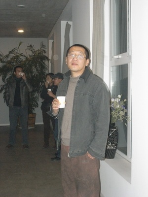 举办酒会的著名摄影家海波老师,活动图集